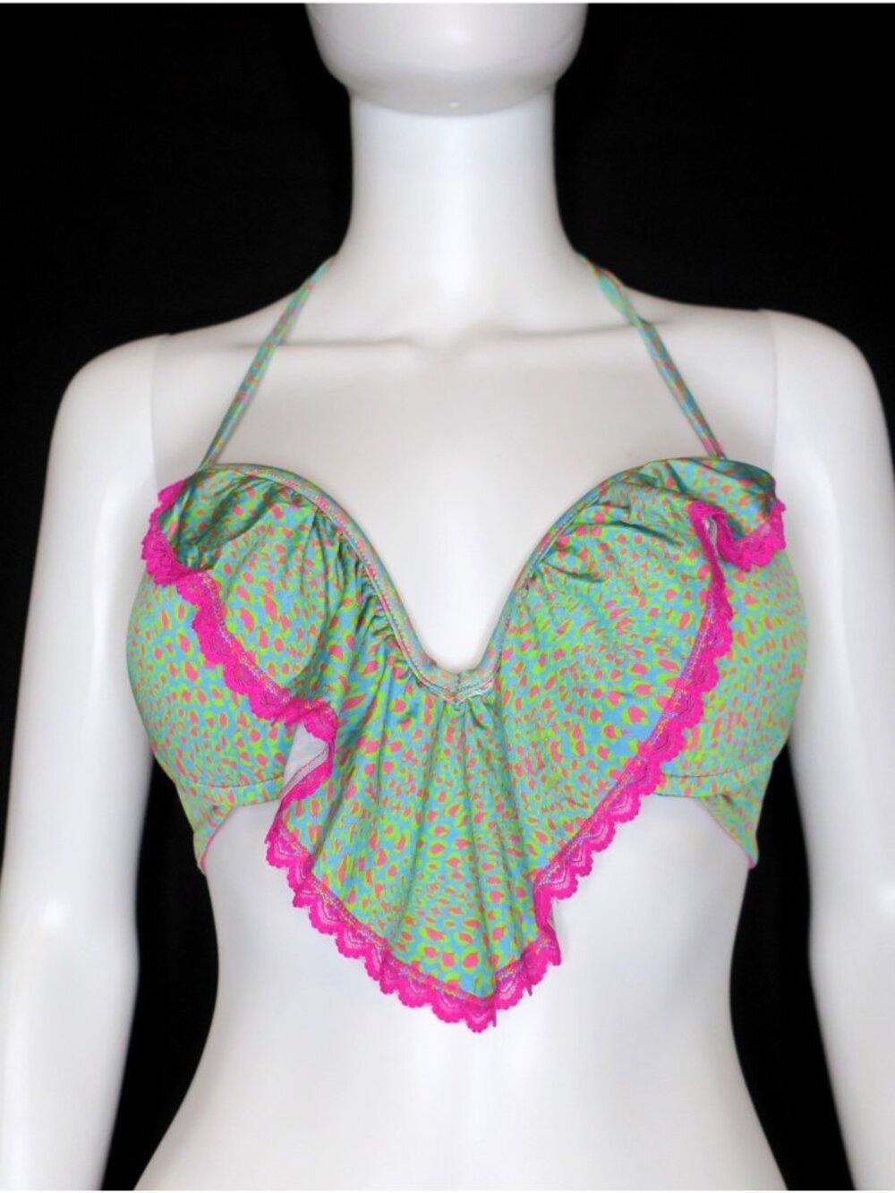 Beach Bunny Sweet Desire Bikini Swim Top ONLY Animal Print Ruffle Padded Large